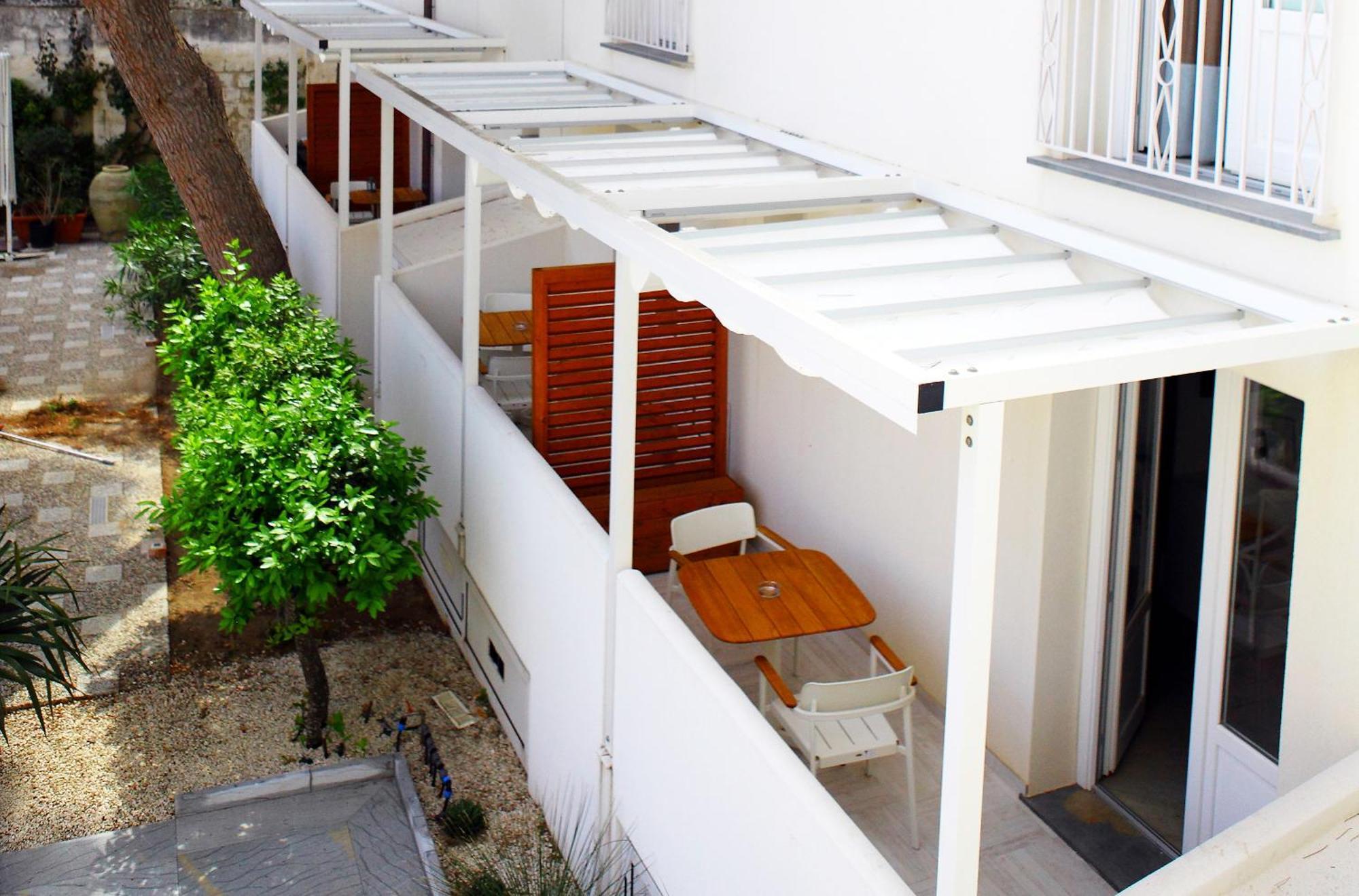 Aegusa Hotel فافينانا المظهر الخارجي الصورة
