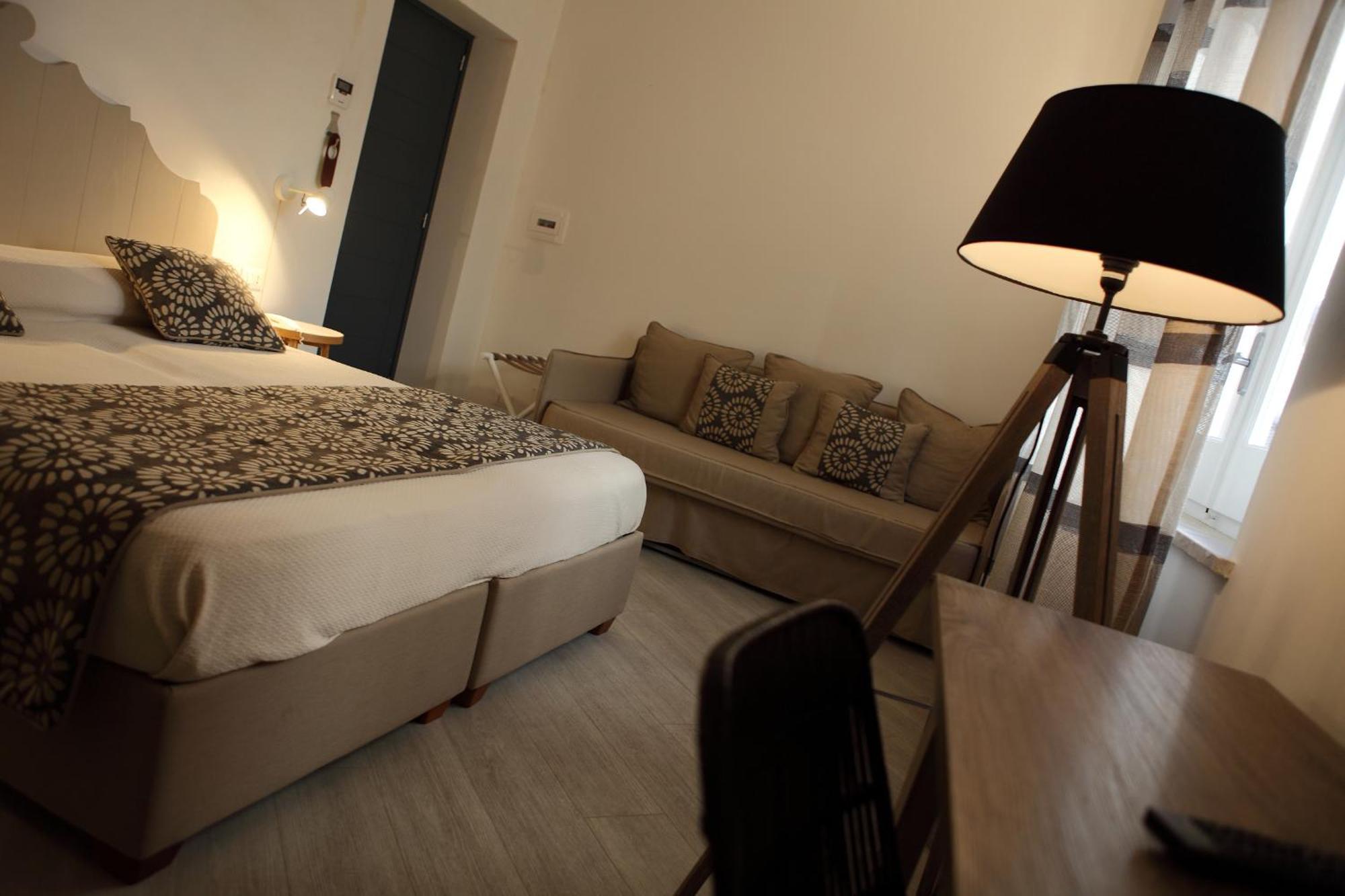 Aegusa Hotel فافينانا المظهر الخارجي الصورة