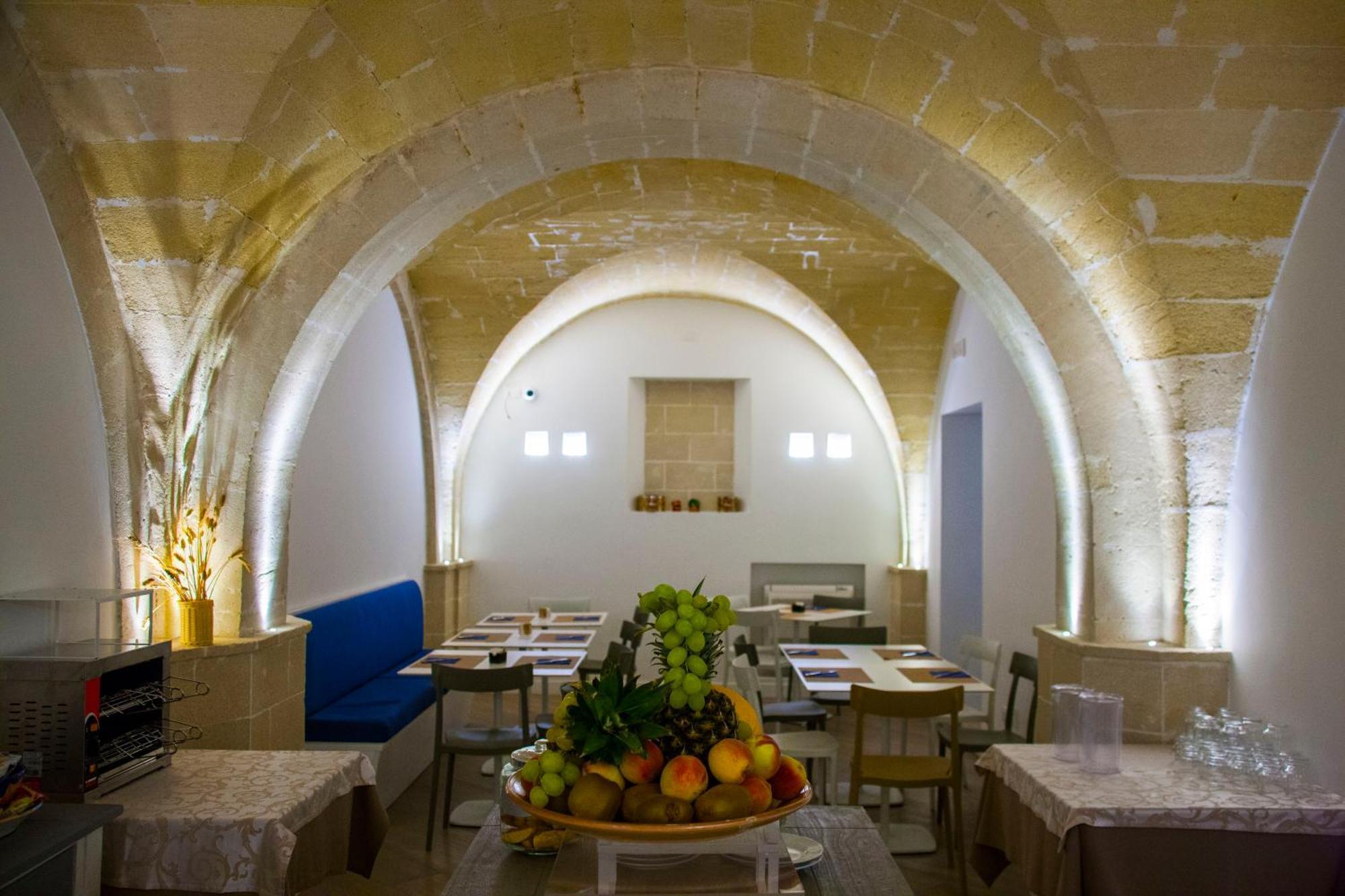Aegusa Hotel فافينانا المظهر الخارجي الصورة